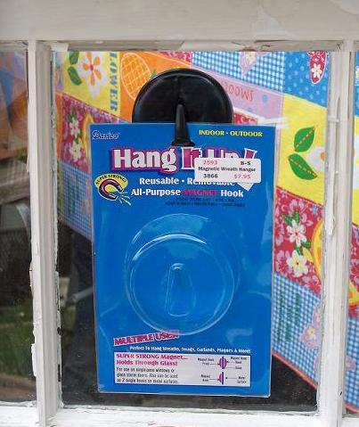 Hang it up in use